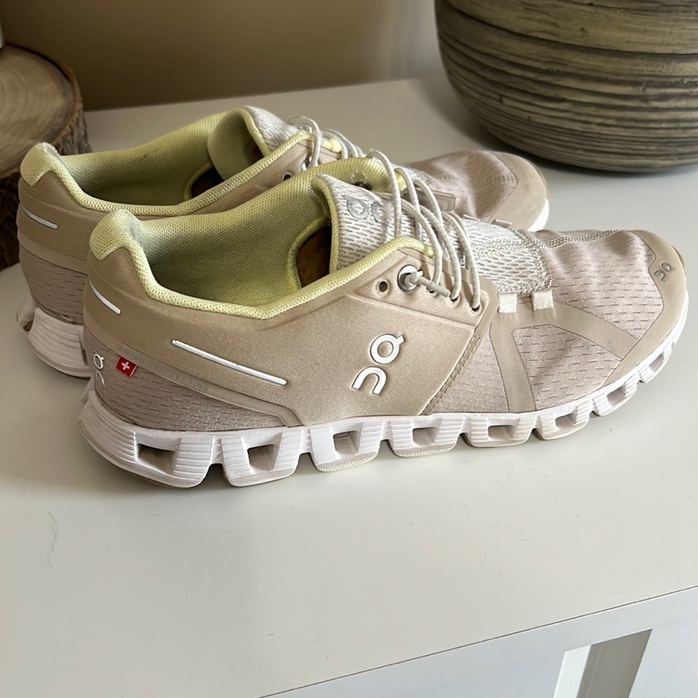 On Cloud Running Shoes